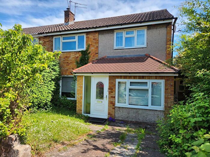3 Bedroom Semi-Detached House To Rent In Mountbatten Close, Heath, CF23