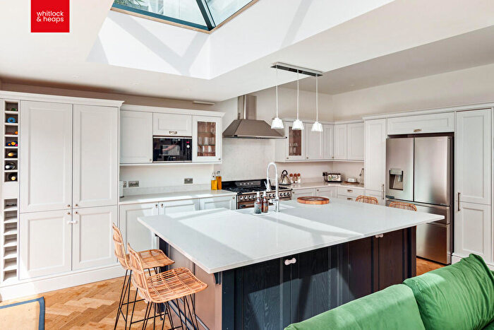 4 Bedroom Semi-Detached House For Sale In Langdale Gardens, Hove, BN3