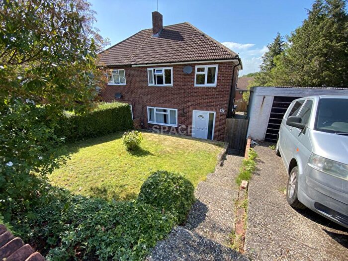 3 Bedroom Semi-Detached House To Rent In Brybur Close, Whitley, RG2