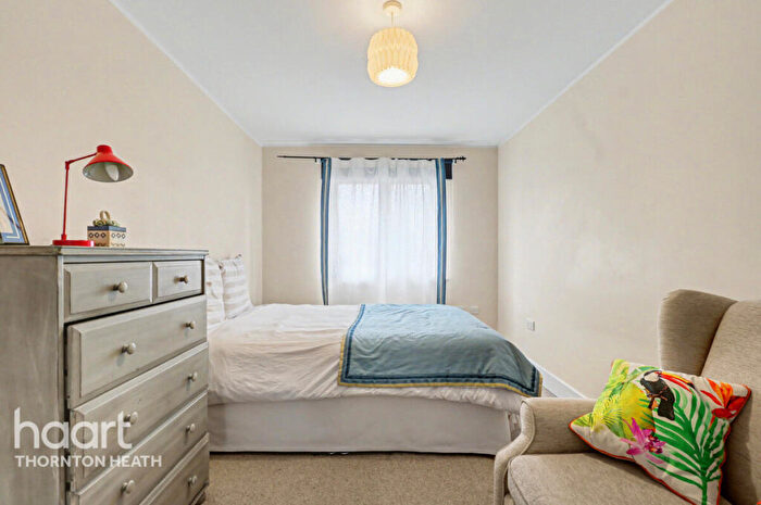 1 Bedroom Flat For Sale In Mayday Road, Thornton Heath, CR7