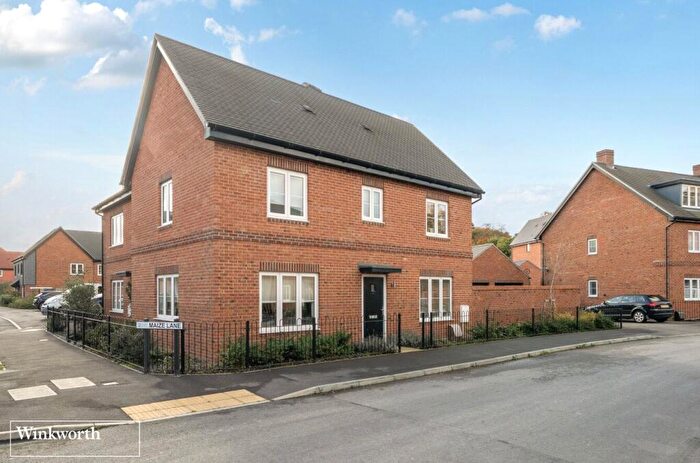 3 Bedroom House For Sale In Maize Lane, Basingstoke, Hampshire, RG23