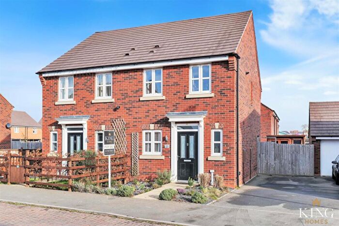 2 Bedroom Semi-Detached House For Sale In Laxton Way, Bidford-On-Avon, Alcester, B50