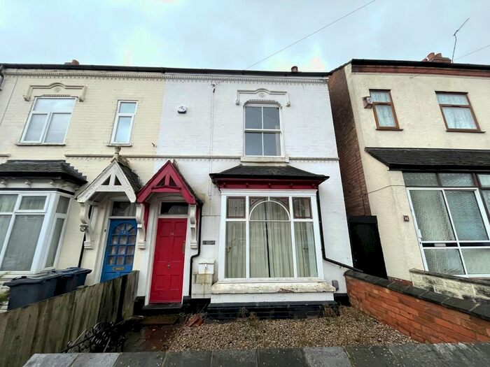 3 Bedroom Semi-Detached House To Rent In Watt Road, Birmingham, West Midlands, B23