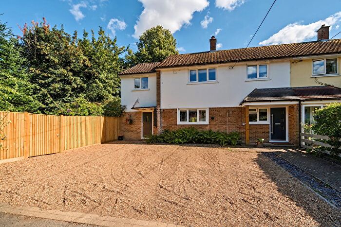 4 Bedroom Semi Detached House For Sale In Lullingstone Lane, Eynsford, Dartford, DA4