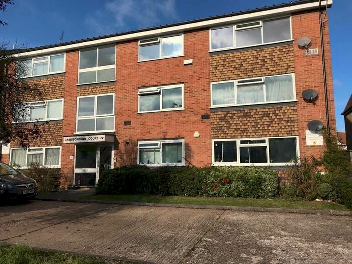 3 Bedroom Flat To Rent In Kenton Road, Kenton, HA3