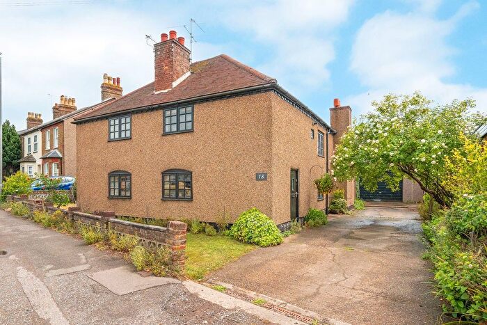 4 Bedroom Property For Sale In Langley Park Road, Iver, SL0