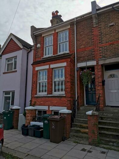 1 Bedroom Flat To Rent In Sussex Terrace, BN2