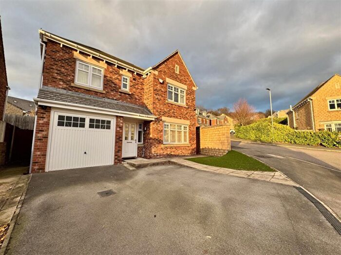 4 Bedroom Detached House For Sale In Rosefield Avenue, Woolley Grange, Barnsley, S75