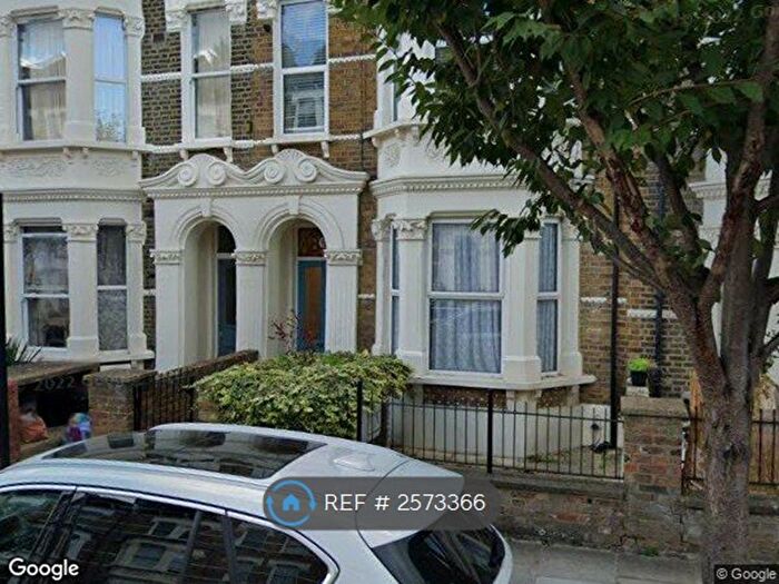 Studio To Rent In Denholme Road, London, W9