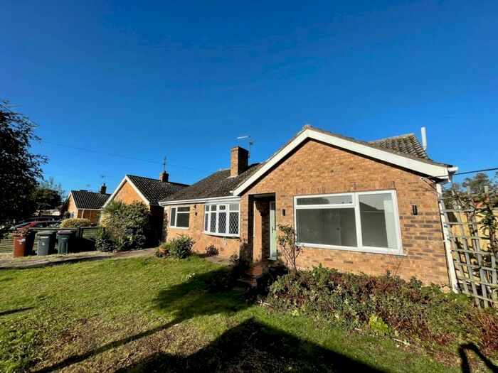 4 Bedroom Detached Bungalow To Rent In Ullswater Close, Lincoln, LN6