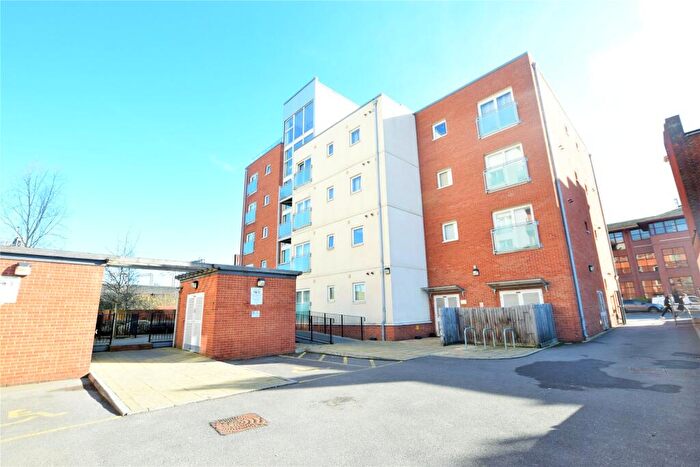 1 Bedroom Apartment To Rent In Caversham Road, Reading, Berkshire, RG1