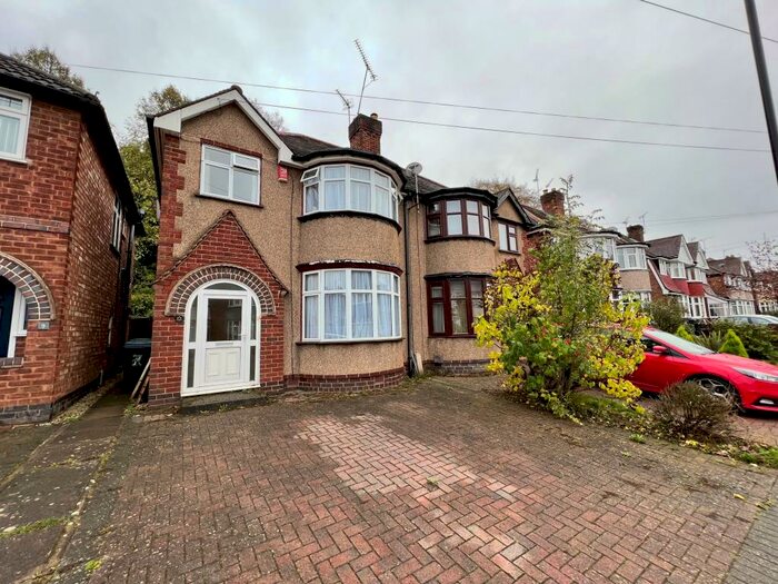 3 Bedroom House To Rent In Hathaway Road, Tile Hill, CV4