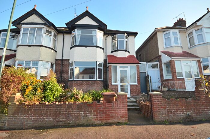 3 Bedroom Semi Detached House To Rent In Barnsole Road, Gillingham, ME7