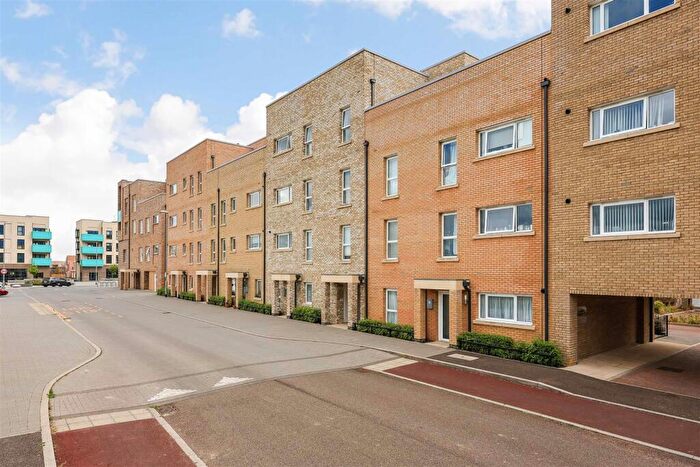 2 Bedroom Flat For Sale In Galton Road, Cambridge, CB3