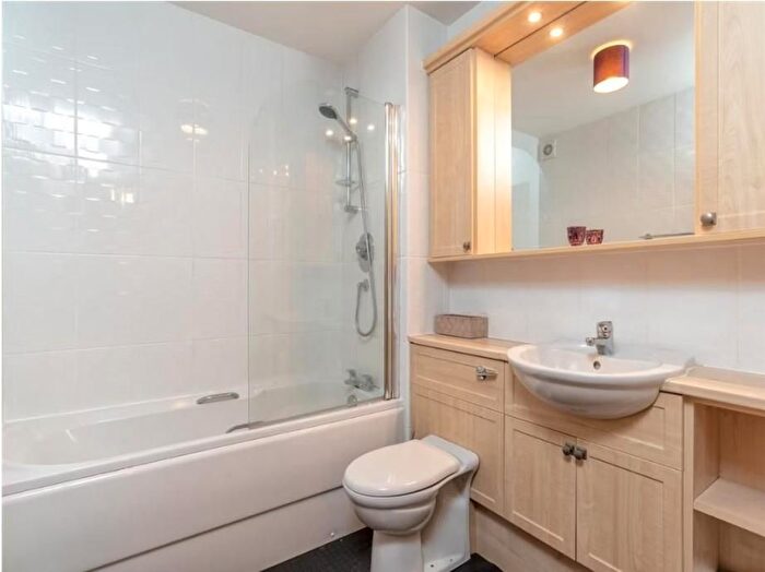 1 Bedroom Flat To Rent In Bothwell Road, Aberdeen, AB24