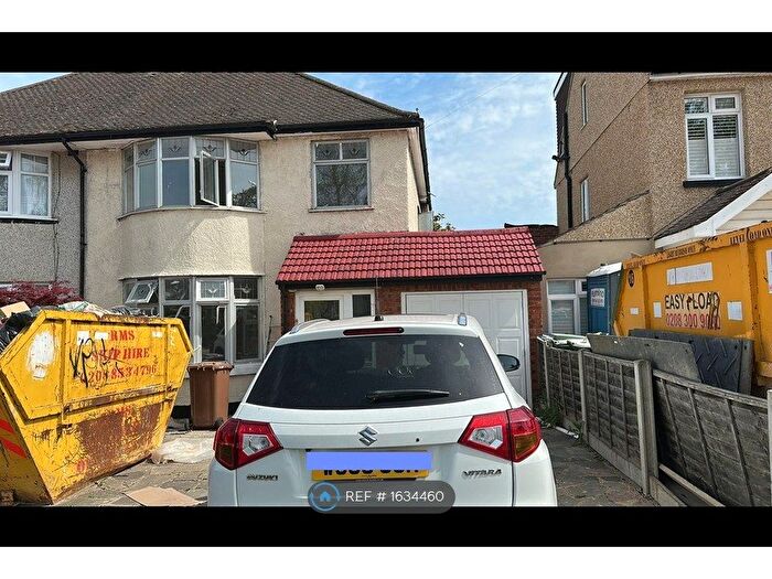 3 Bedroom Semi-Detached House To Rent In London, London, DA16
