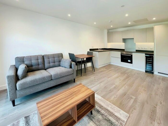 1 Bedroom Apartment To Rent In Alexandra Park, LS4