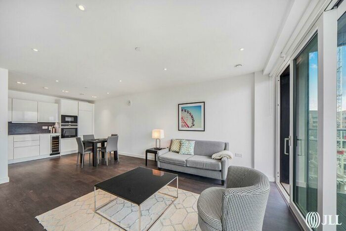 2 Bedroom Apartment To Rent In Skyline Apartments, London, N4