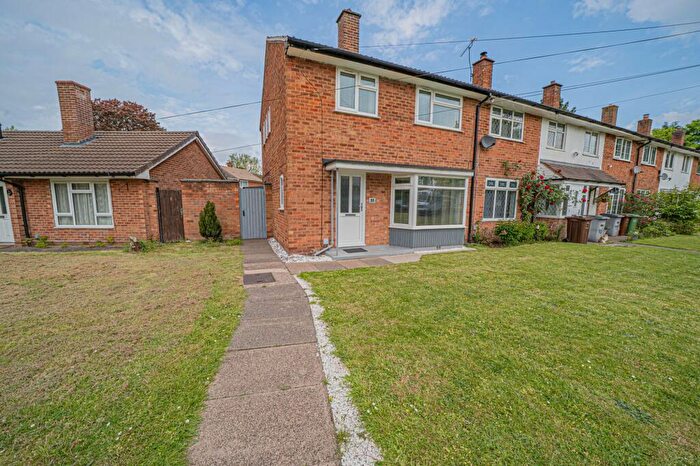 3 Bedroom End Of Terrace House For Sale In Caldwell Grove, Solihull, B91