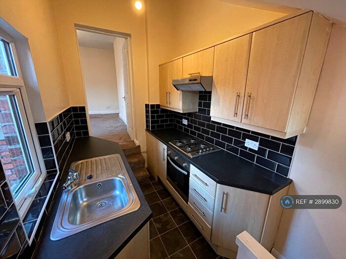2 Bedroom Flat To Rent In Pelaw, Pelaw, Gateshead, NE10
