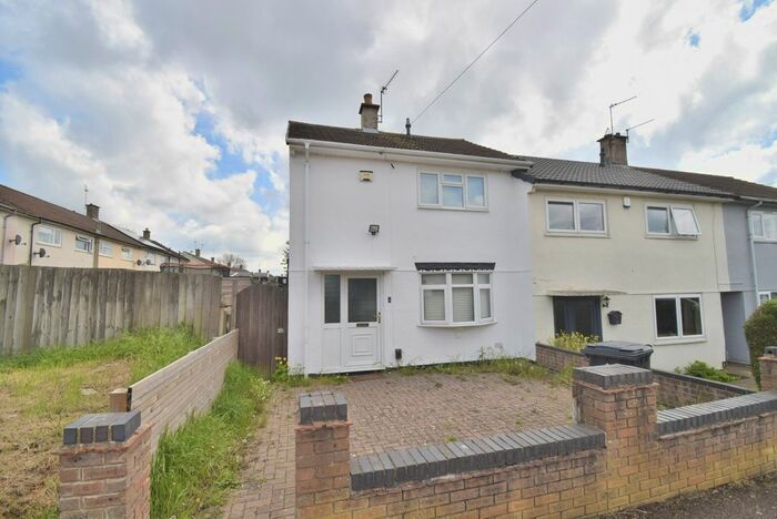 2 Bedroom End Of Terrace House To Rent In Bowhill Grove, Leicester, LE5