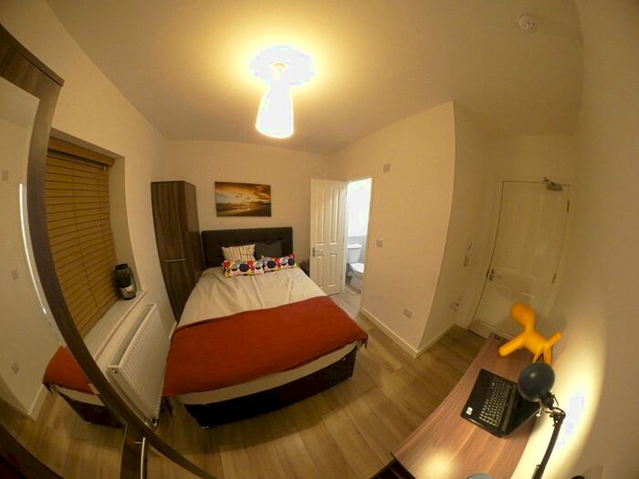 1 Bedroom Property To Rent In Hughenden Road, High Wycombe HP13