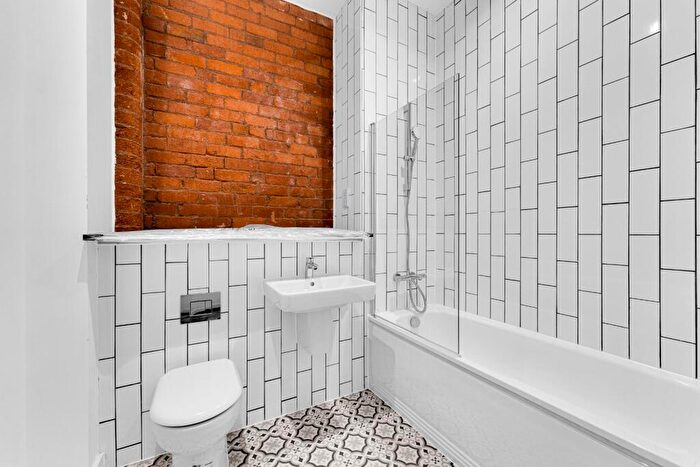 1 Bedroom Flat To Rent In Apartment, Cotton Gardens, Bolton, BL1