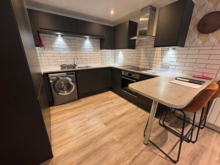 2 Bedroom Flat To Rent In Ropewalk Court, Derby Road, Nottingham, Nottinghamshire, NG1