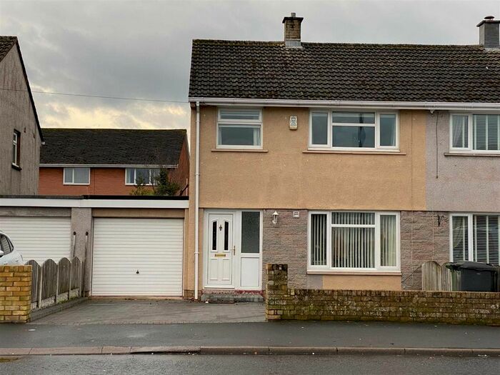 3 Bedroom Semi-Detached House To Rent In Orton Road, Carlisle, CA2