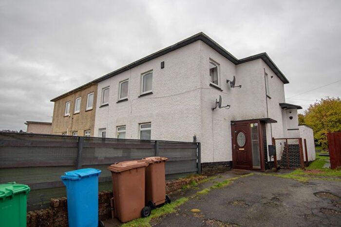 2 Bedroom Flat For Sale In Shaw Street, Dunfermline, KY11