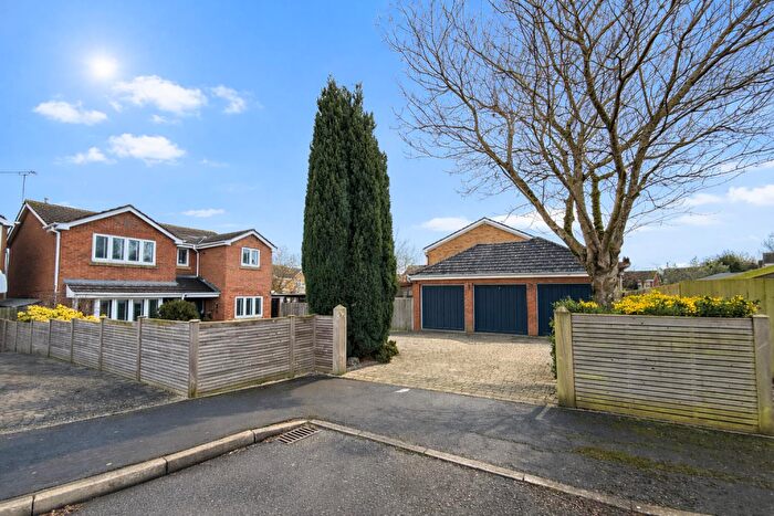 4 Bedroom Detached House For Sale In Ludlam Close, Countesthorpe, Leicester, LE8