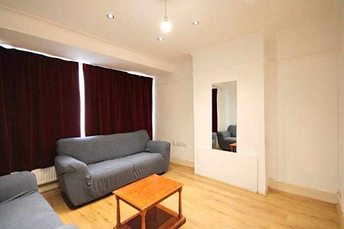 4 Bedroom Terraced House To Rent In Belmont Avenue, Wembley, Middlesex, HA0