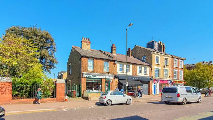 1 Bedroom Flat To Rent In Ware Road, Hertford, SG13