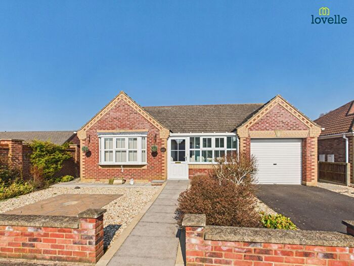 2 Bedroom Detached Bungalow For Sale In Horseshoe Way, Market Rasen, LN8