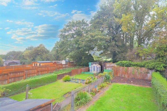 2 Bedroom End Of Terrace House To Rent In Princes Street, Stone, ST15
