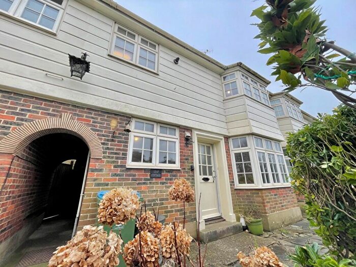 2 Bedroom Terraced House To Rent In Station Road, Angmering, BN16