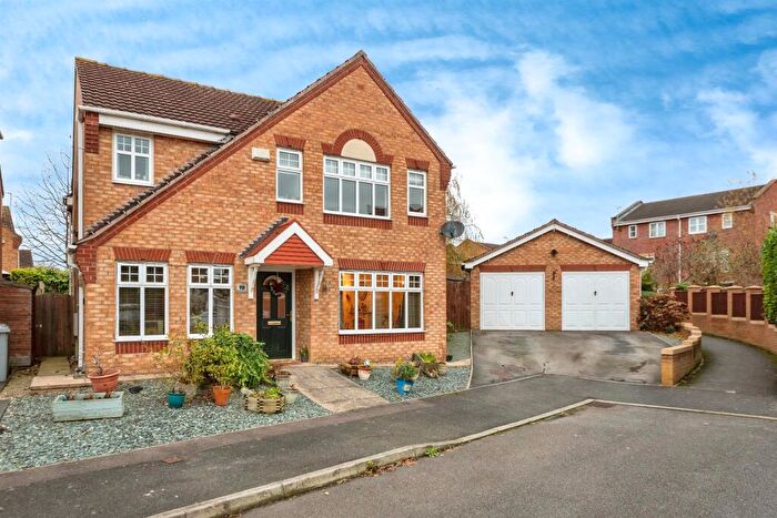4 Bedroom Detached House For Sale In Balmoral Drive, Newark, NG24