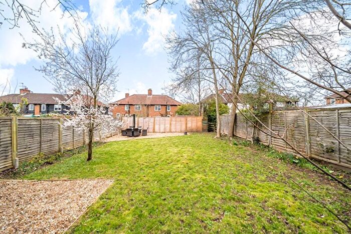 2 Bedroom Maisonette To Rent In Gervase Road, Edgware, HA8