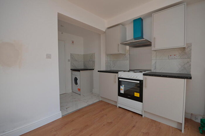 Studio To Rent In Wellington Street, Kettering, NN16