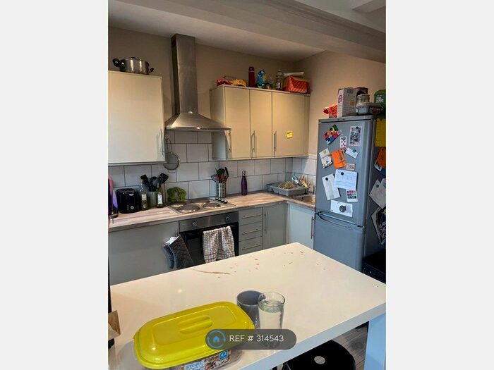 4 Bedroom End Of Terrace House To Rent In Sharowvale Road, Sheffield, S11