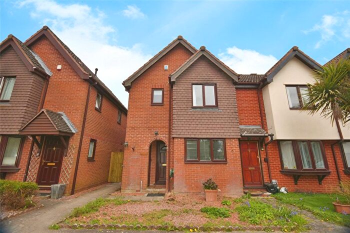 3 Bedroom Detached House To Rent In Benyon Mews, Reading, RG1