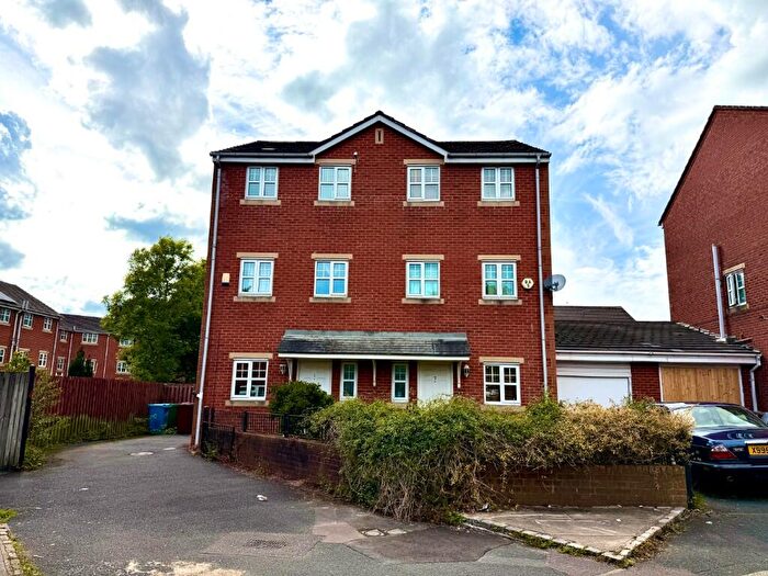 4 Bedroom Semi-Detached House For Sale In Cobden Street, Manchester, Greater Manchester, M9