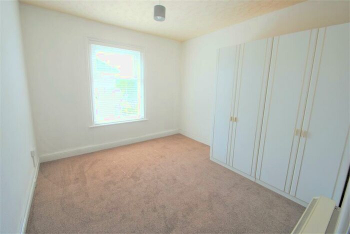 1 Bedroom Flat To Rent In Darracott Rd, Pokesdown, Bournemouth, BH5