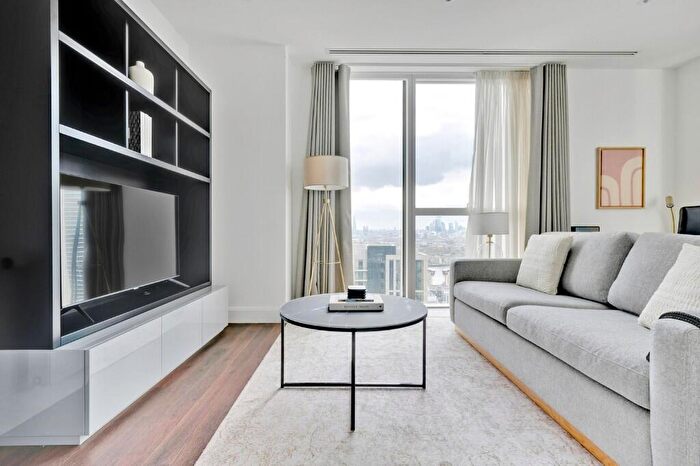 2 Bedroom Apartment To Rent In Harbour Way, London, E14