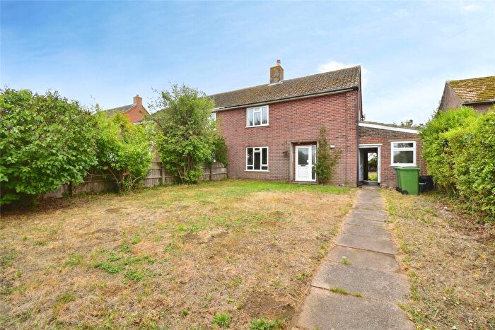 3 Bedroom Semi-Detached House For Sale In Thornton Road, Nash, MK17