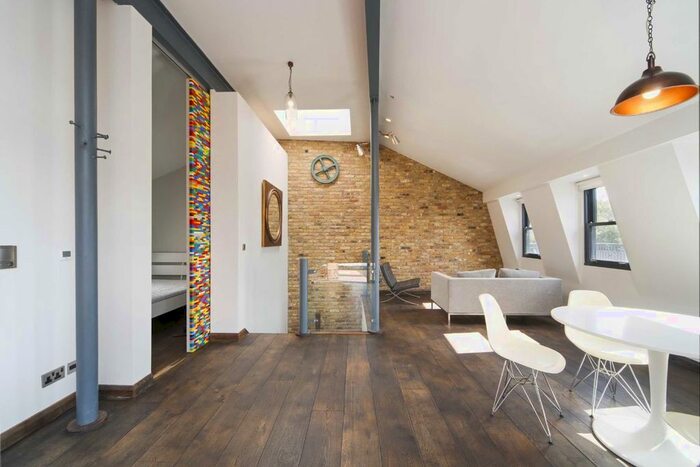 1 Bedroom Flat To Rent In Lambeth High Street, London, SE1