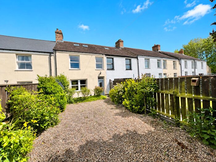 3 Bedroom Terraced House For Sale In High Row, Newfield, DL14