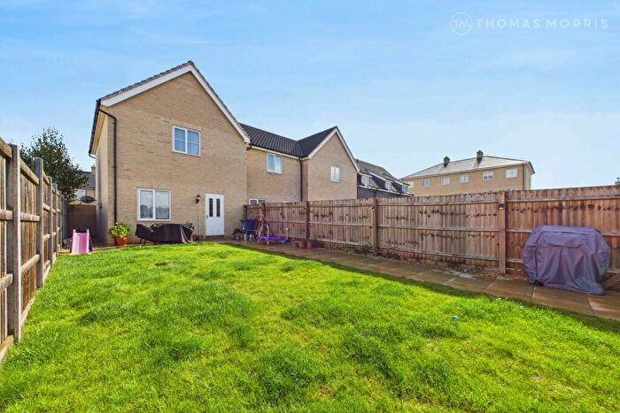 2 Bedroom End Of Terrace House For Sale In Poppy Crescent, Melbourn, Royston, Cambridgeshire, SG8