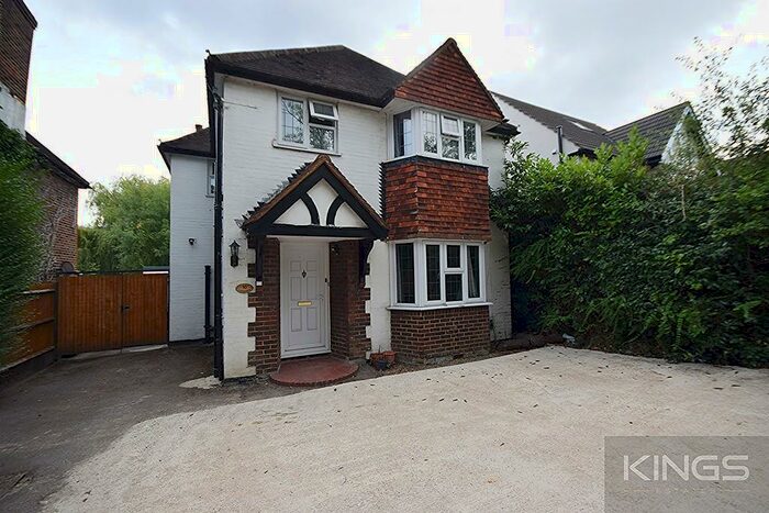 5 Bedroom Semi-Detached House To Rent In Ash Grove, Guildford, GU2