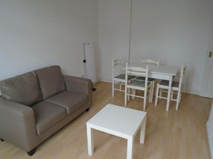 1 Bedroom Flat To Rent In Exeter House, Selly Oak, Birmingham, West Midlands, B29
